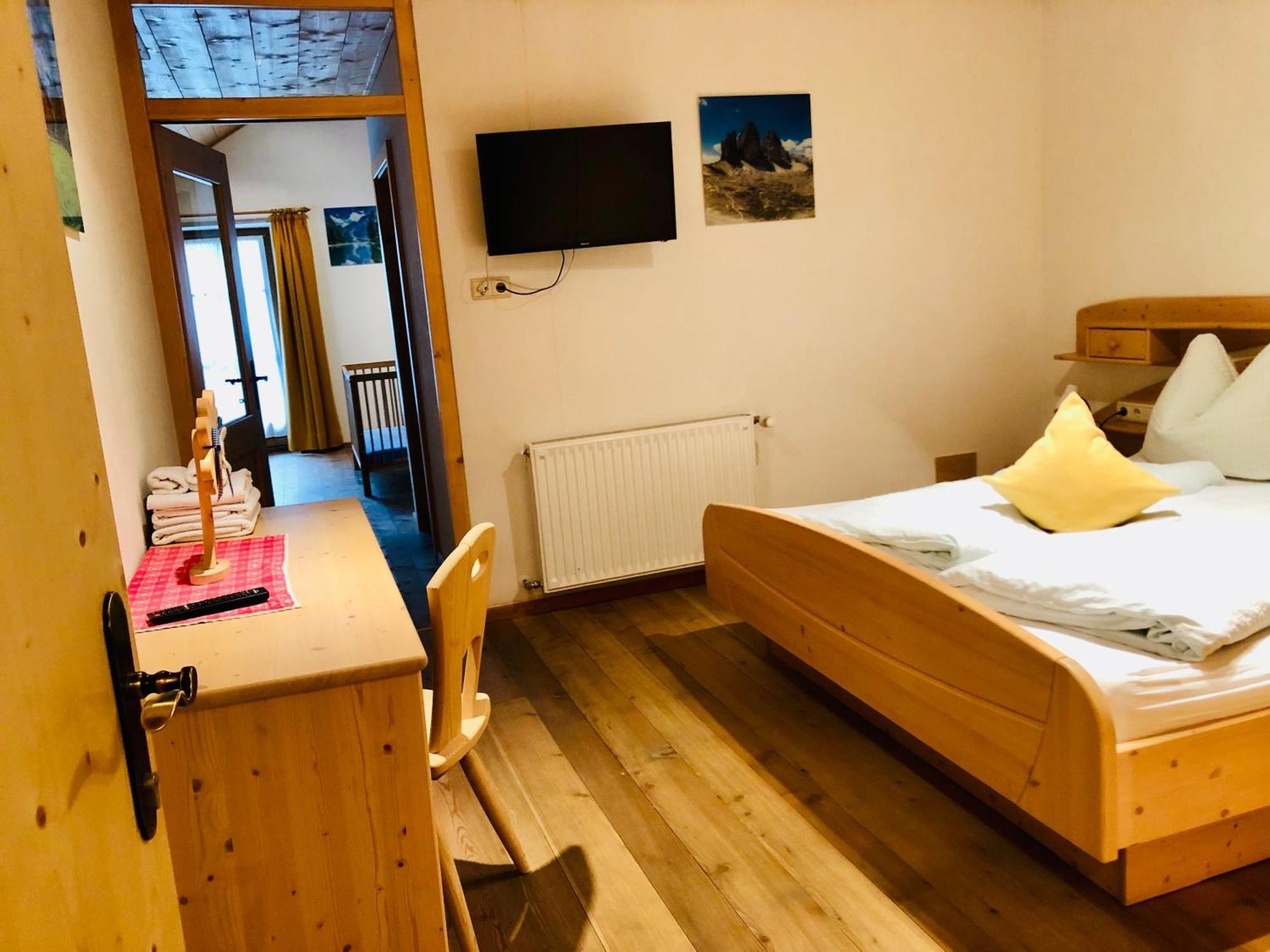 Familienzimmer mit Gemeinschaftsbad